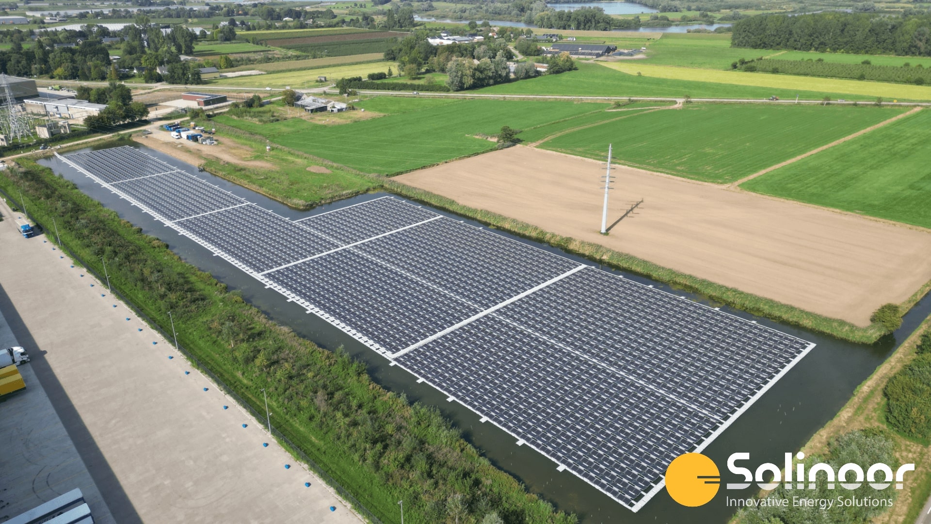 Floating solar park Zaltbommel completed with an areal view on nature