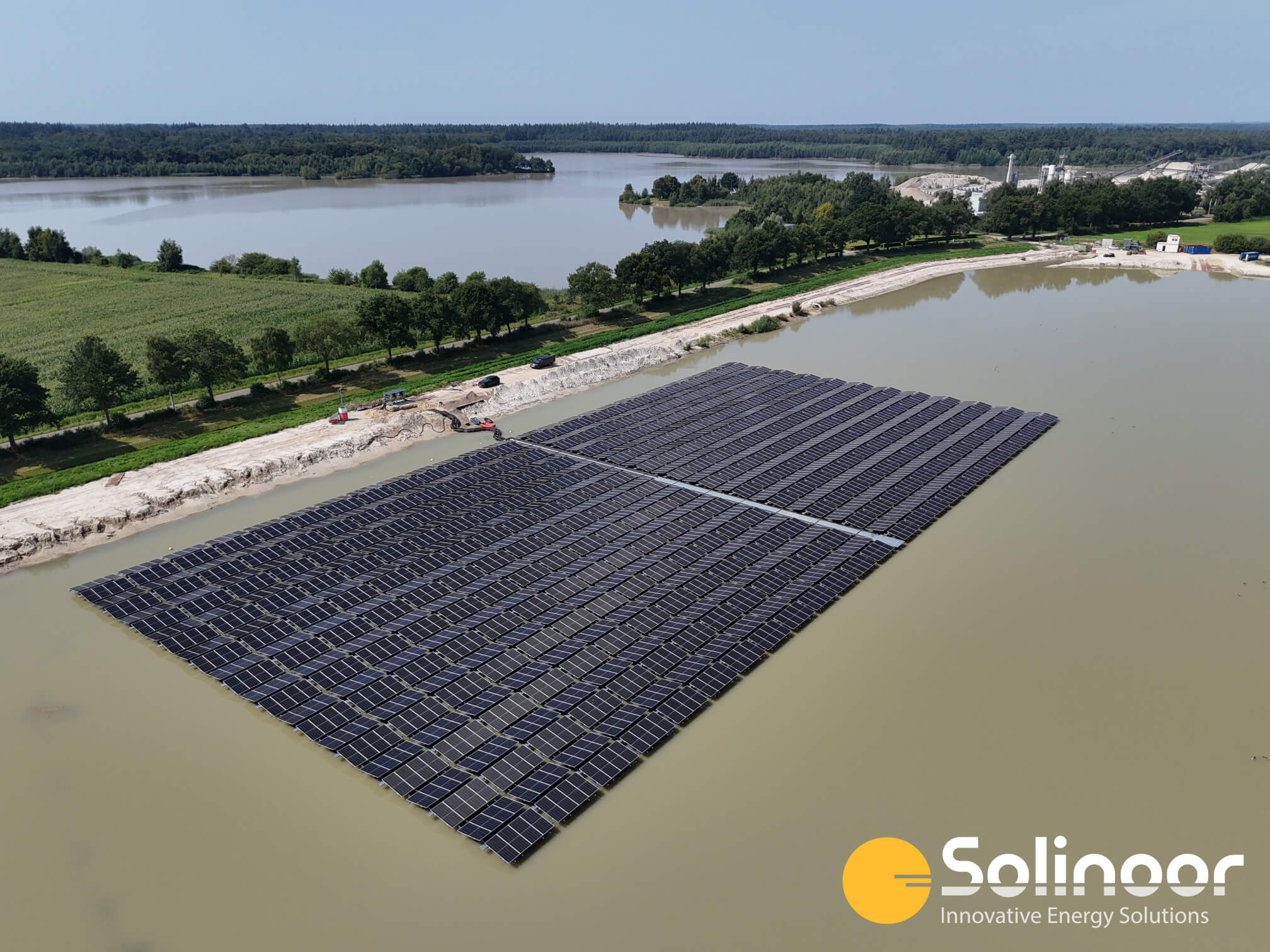 Start construction of floating solar park Zaltbommel with the transformer station placement