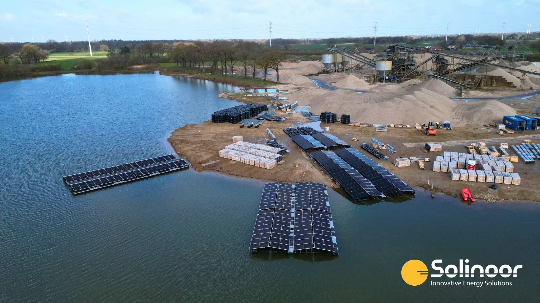 Start construction of floating solar park Zaltbommel with the transformer station placement